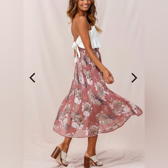 EUC Selfie Leslie Caroline Accordion Pleat Midi Skirt Rose - size XS - Picture 6 of 8